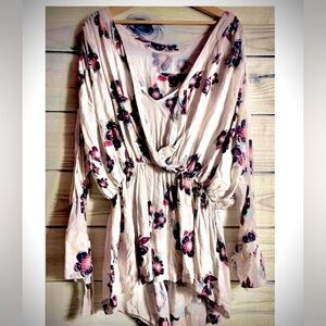EUC FREE PEOPLE RARE SUPER CITR BLOUSE OR TUNIC WITH BEAUTIFUL COLORS/ACCENTS!